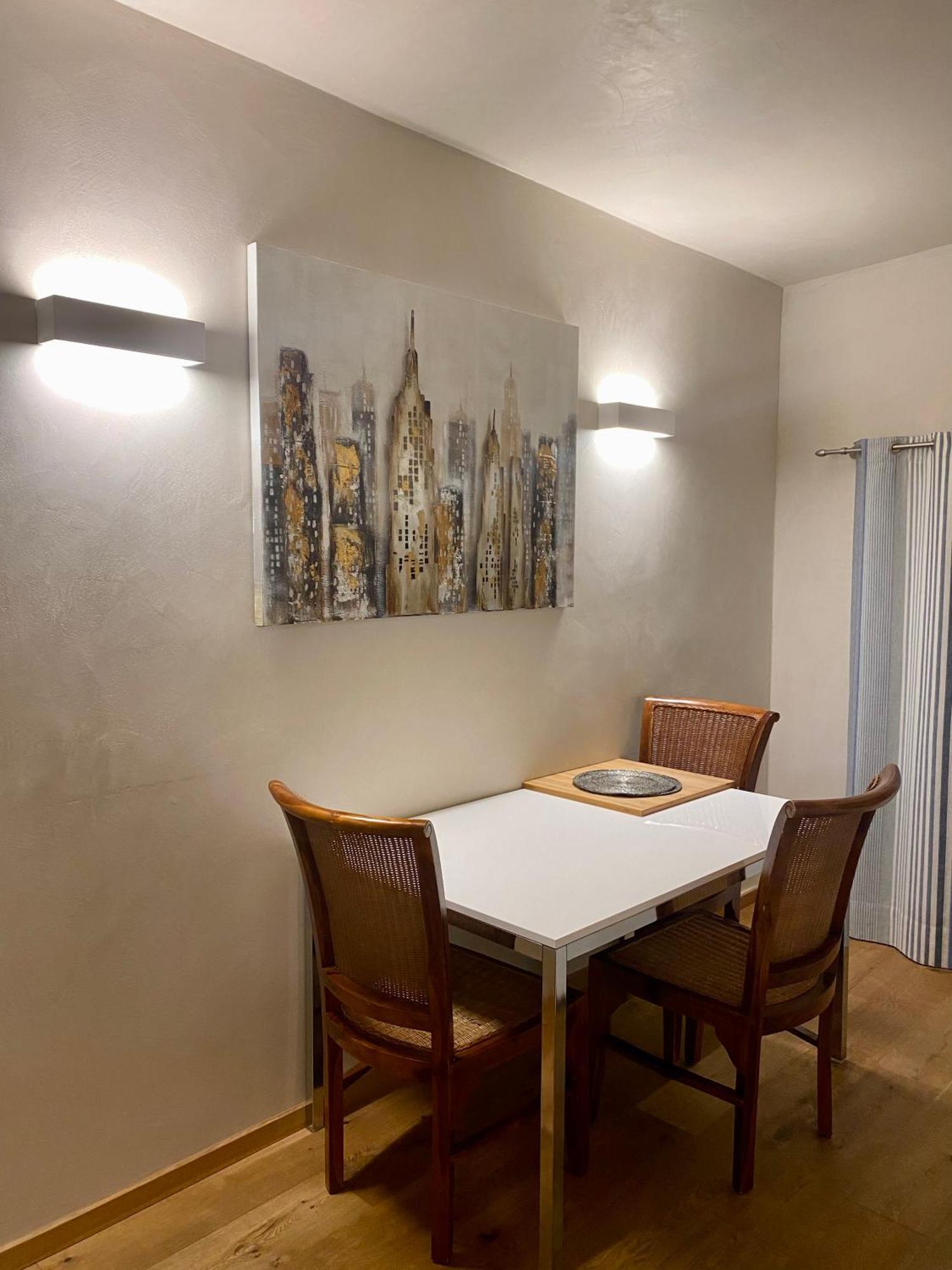ليمونِ سول غاردا Casa L'Andrunel الغرفة الصورة
